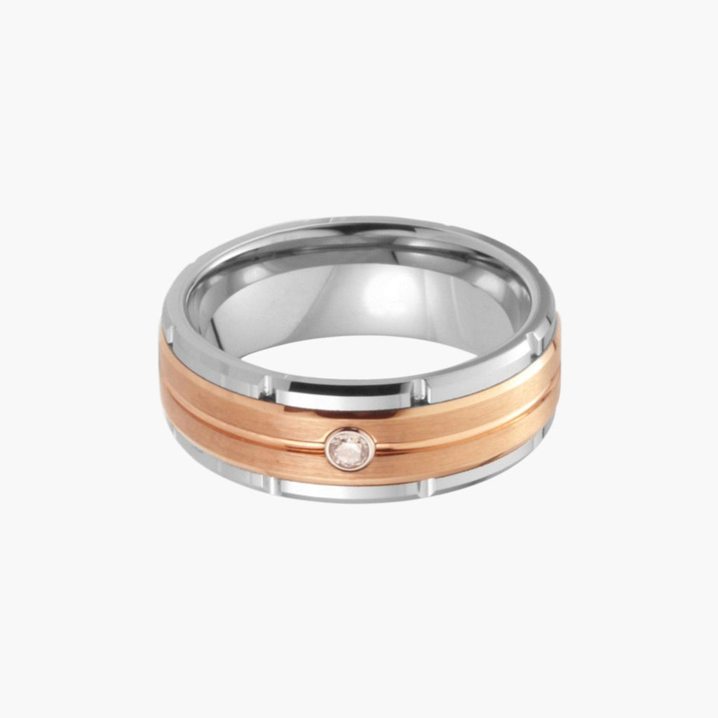 Ring aus Wolframstahl mit Zirkonia