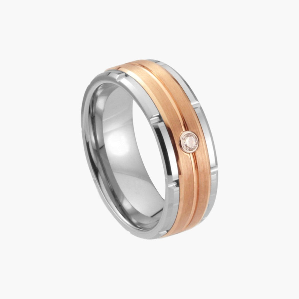 Ring aus Wolframstahl mit Zirkonia