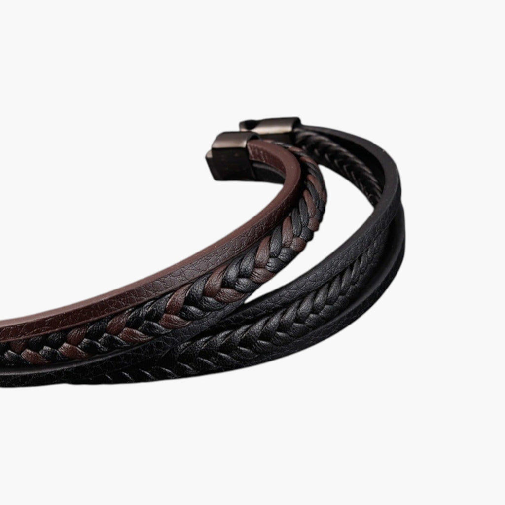 Armband aus Leder und Edelstahl