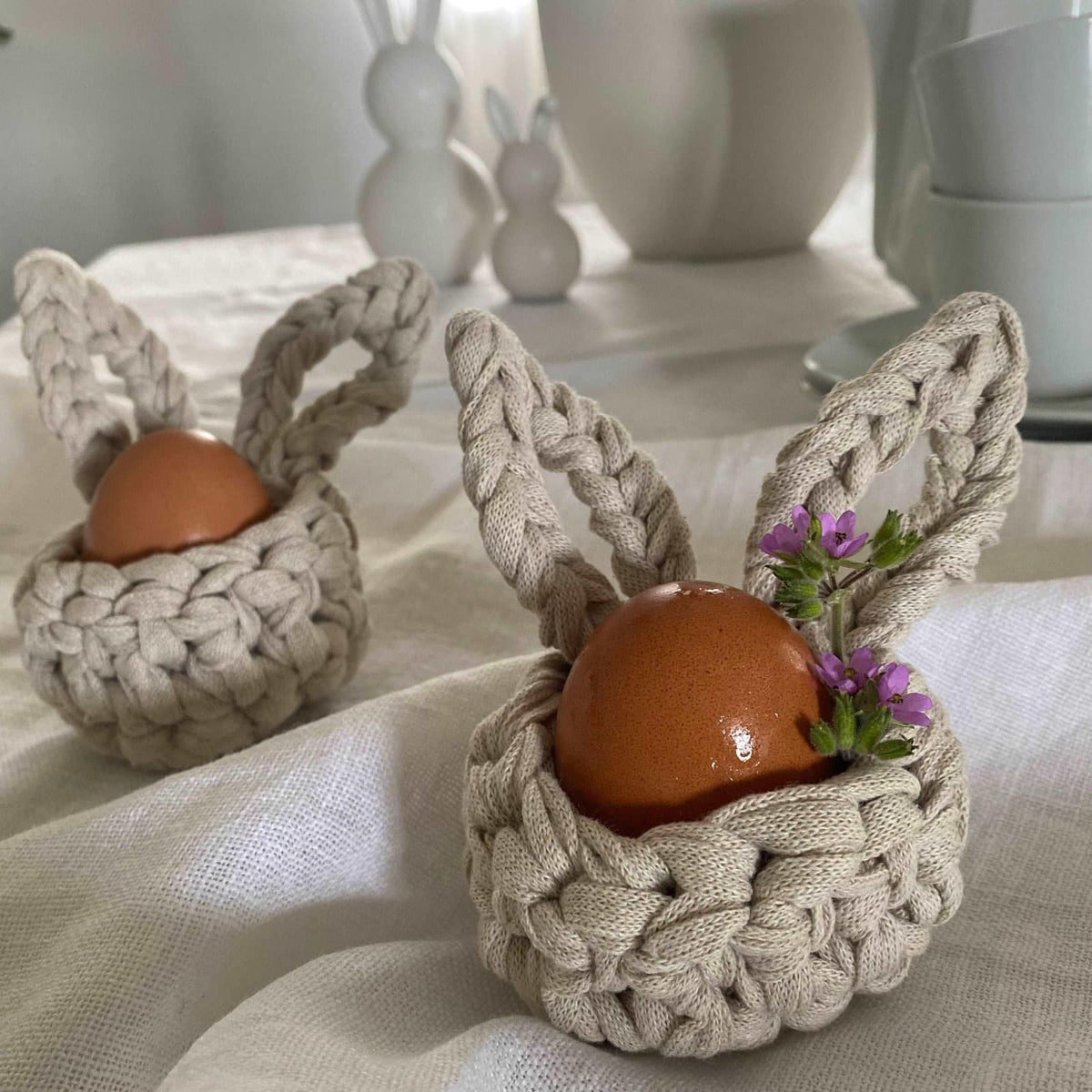 Eierbecher Hase zu Ostern - Moderne Osterdekoration