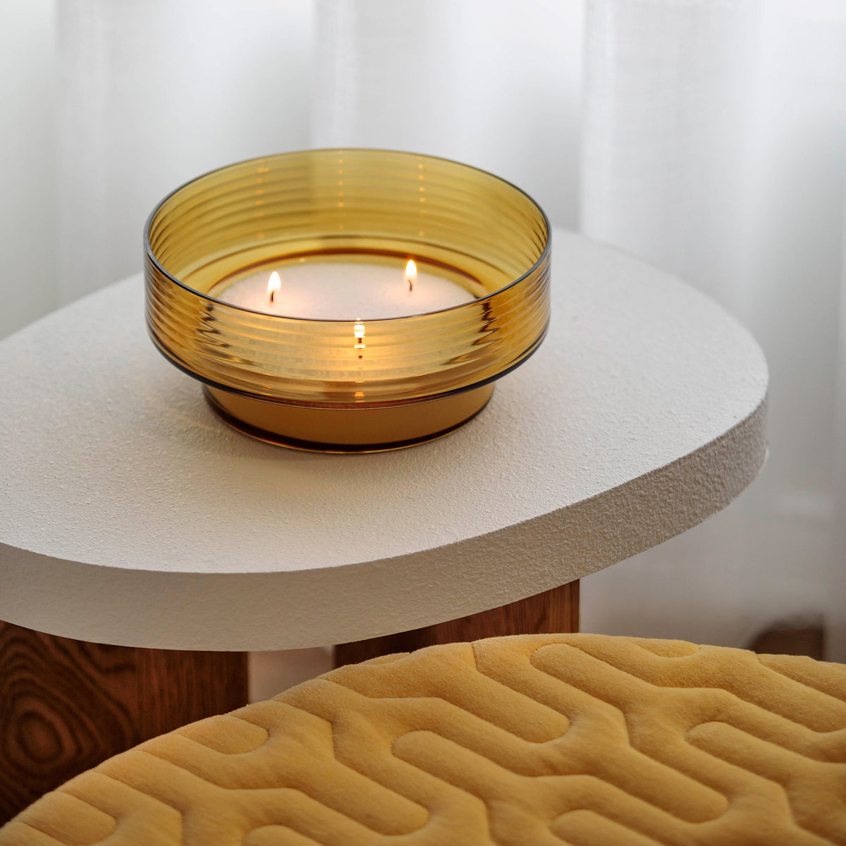 Castiçal em vidro GLOW TOGETHER Grande em Mostarda