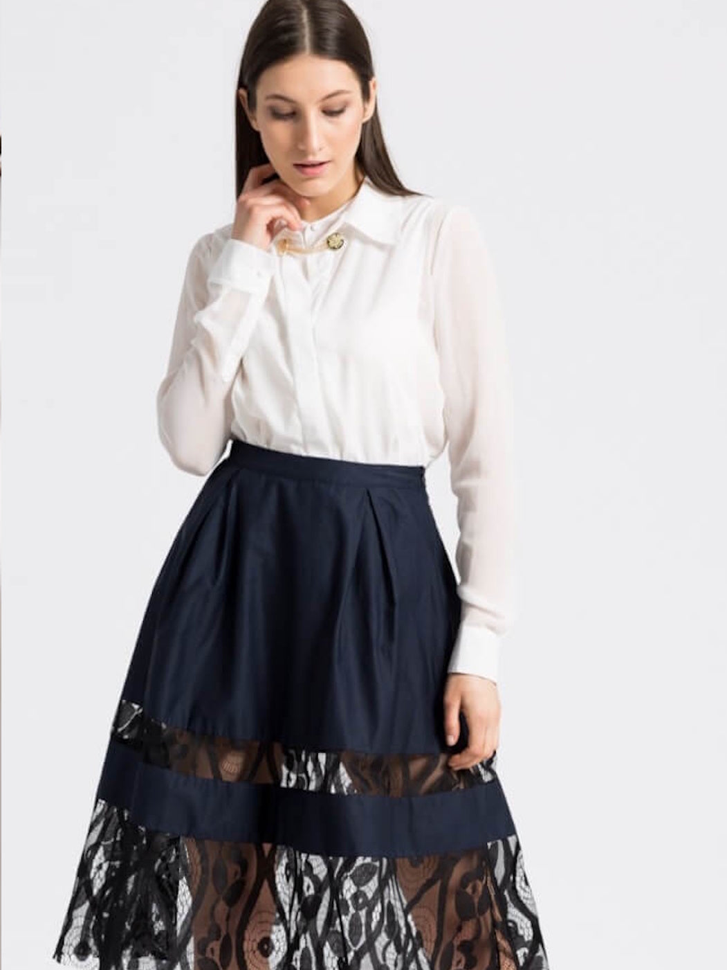 BLUSA CORRENTE DOURADA