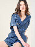 Kurzer Overall aus Denim