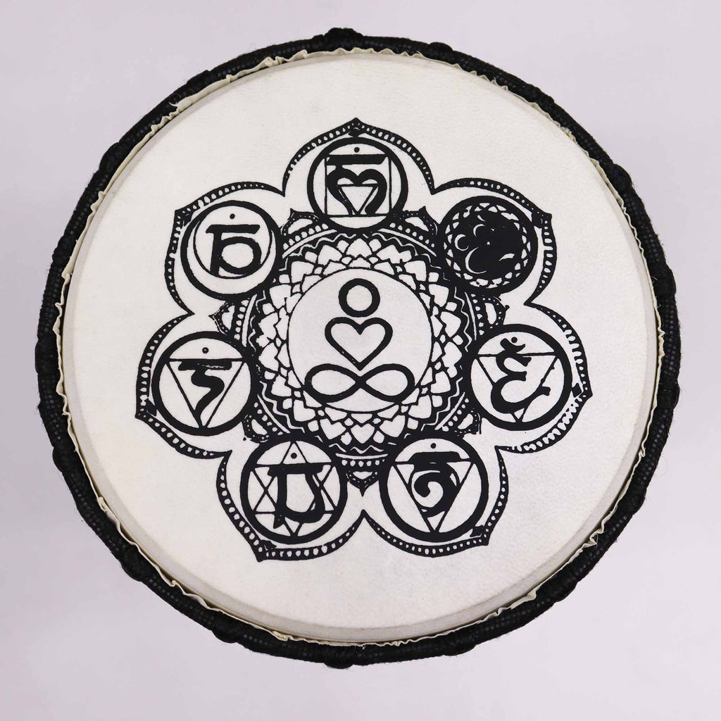 Handgefertigte Djembe mit breitem Kopf - 30cm