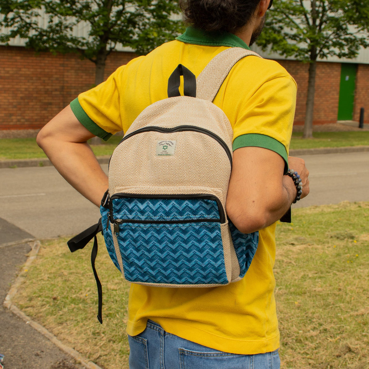Mochila Estándar de Katmandú - Diseño Dhaka (34x27x10cm)