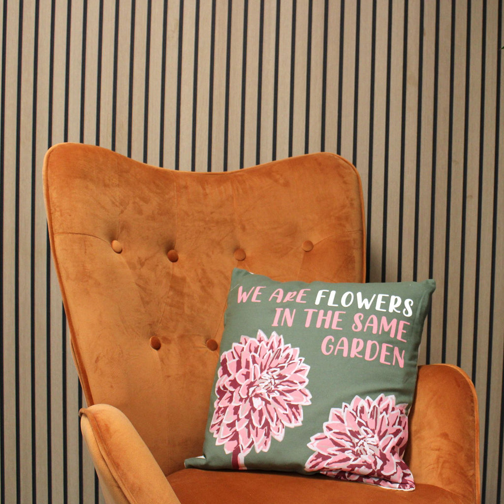 Funda de Cojín de Algodón Estampado - Somos Flores - Oliva, Rosa y Natural