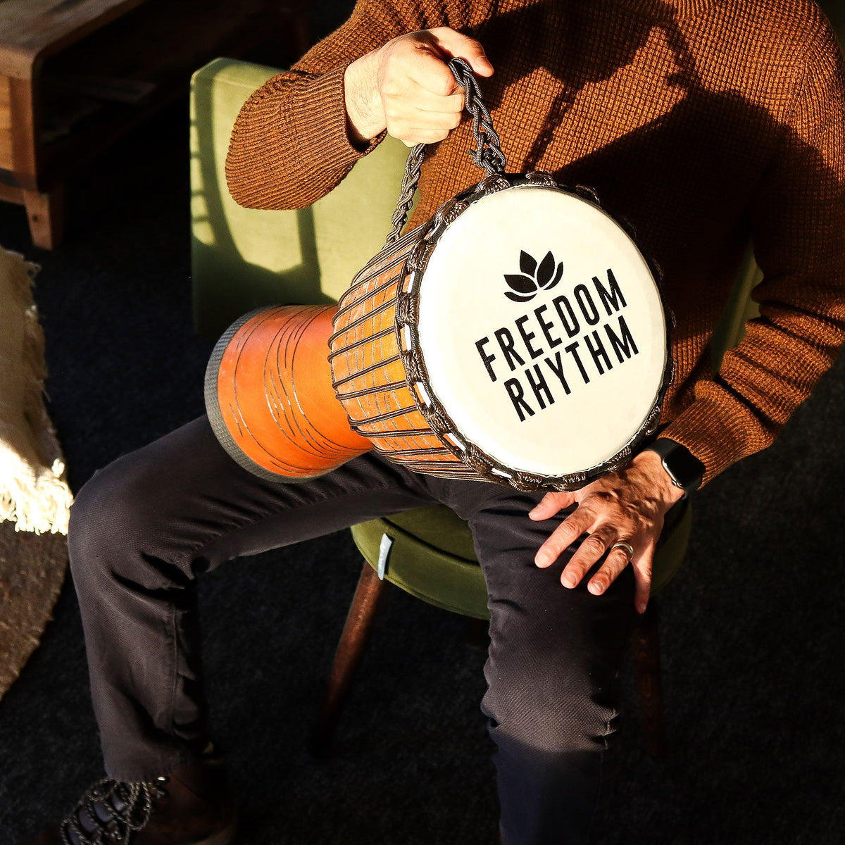 Gran tambor djembe Pro - Ritmo de Libertad (agudo) - 50cm (22cm Diia)
