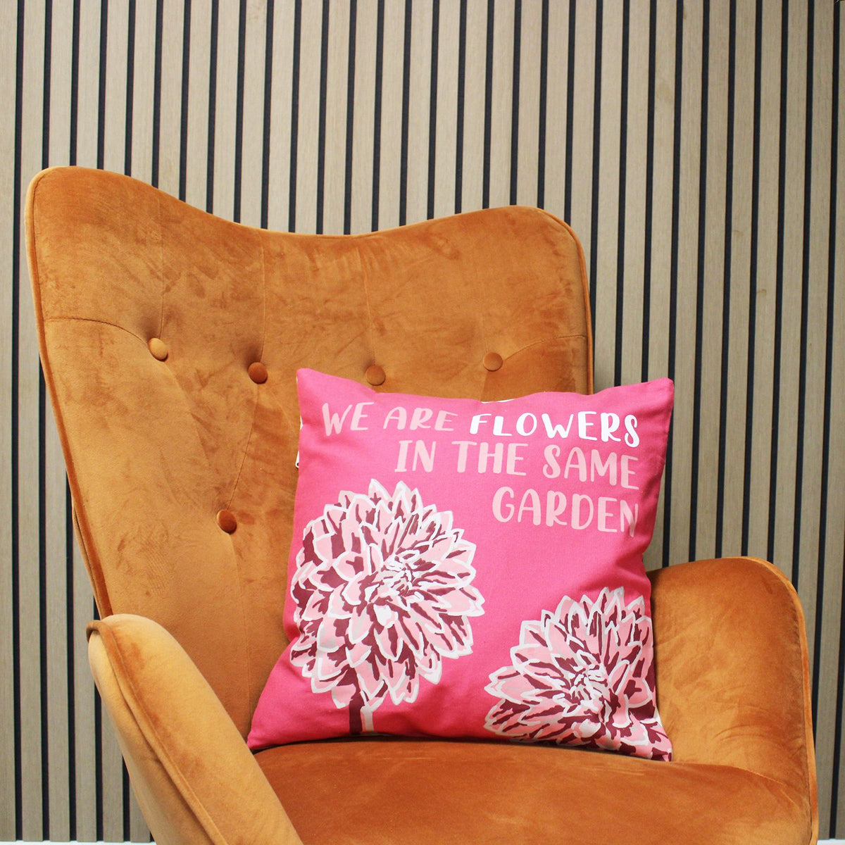 Funda de Cojín de Algodón Estampado - Somos Flores - Oliva, Rosa y Natural
