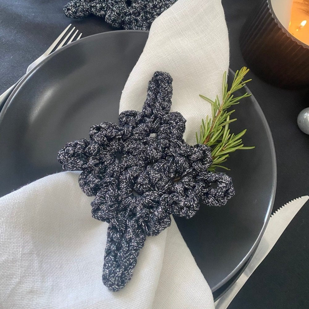 Black Sparkly Christmas Dinning Table Decor, Set of 8 pieces