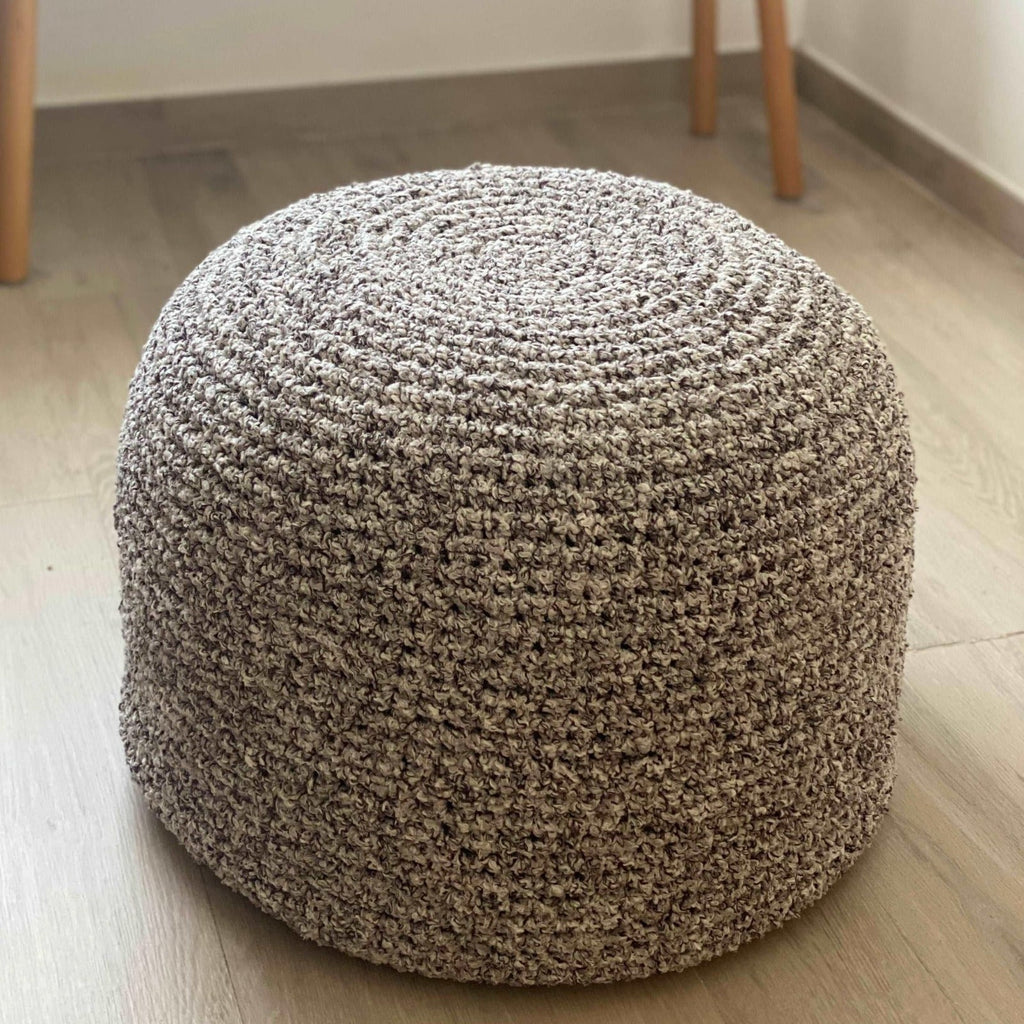Bouclé Hocker Ottoman | Beige und Braun