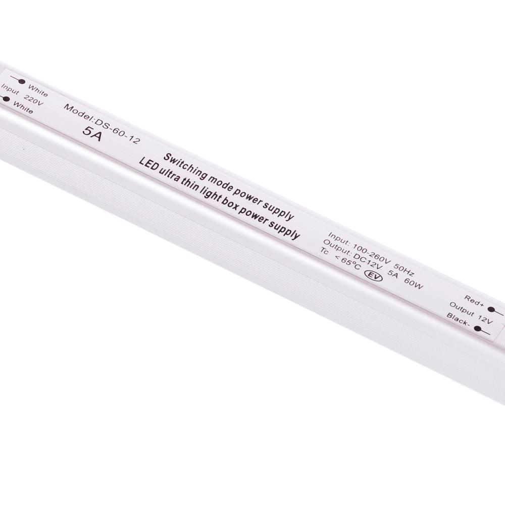 LED-Ultraschlank-Transformator 60W 12VDC_110V-220V/AC IP20 [CP-60-12_220 IP21]