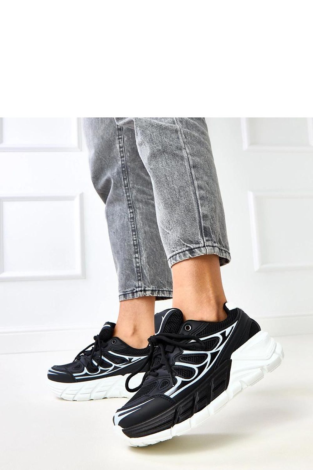  Sport Shoes model 218130 Solea 