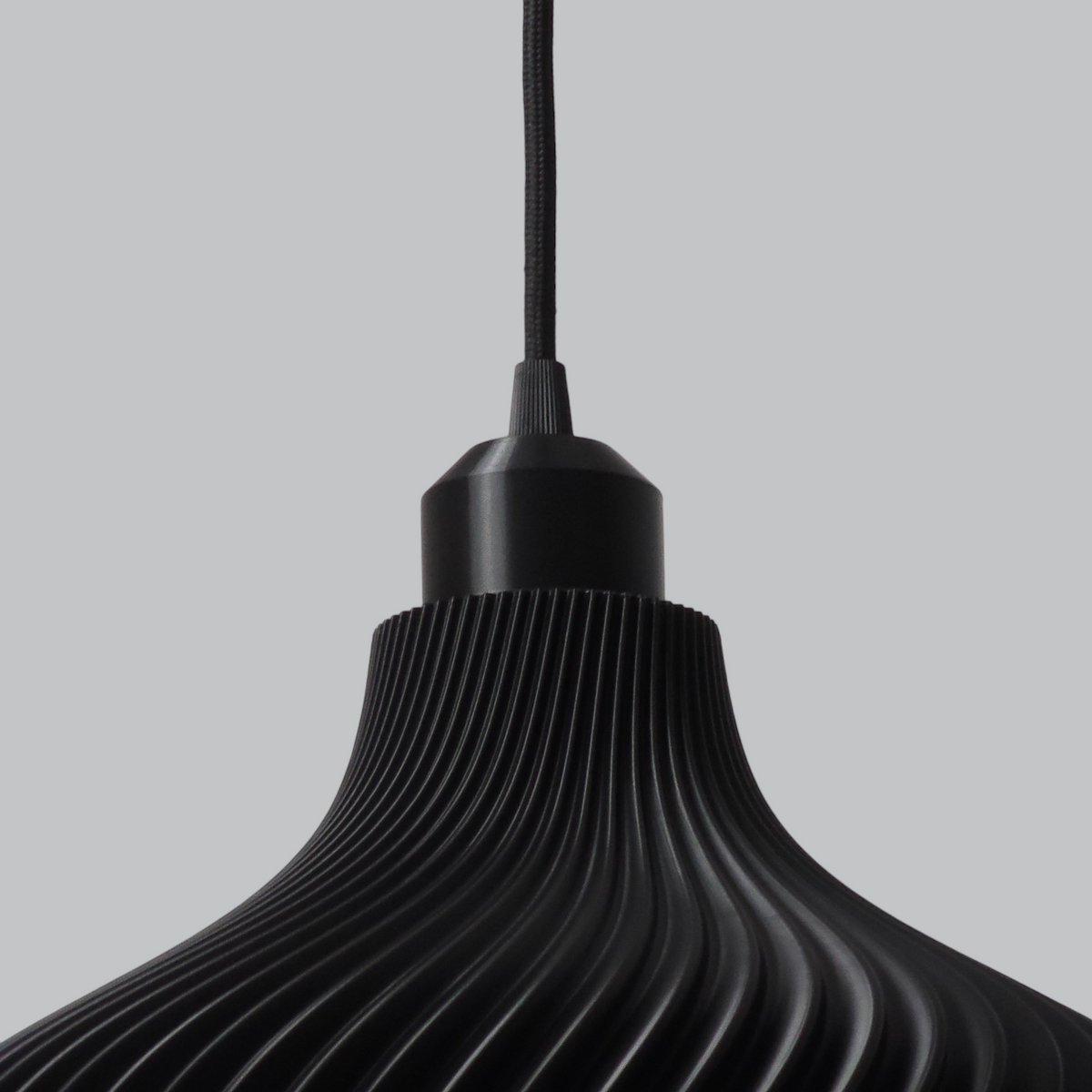 Hängeleuchte "Daila", schwarz/Deckenrosette schwarz/Kabel schwarz