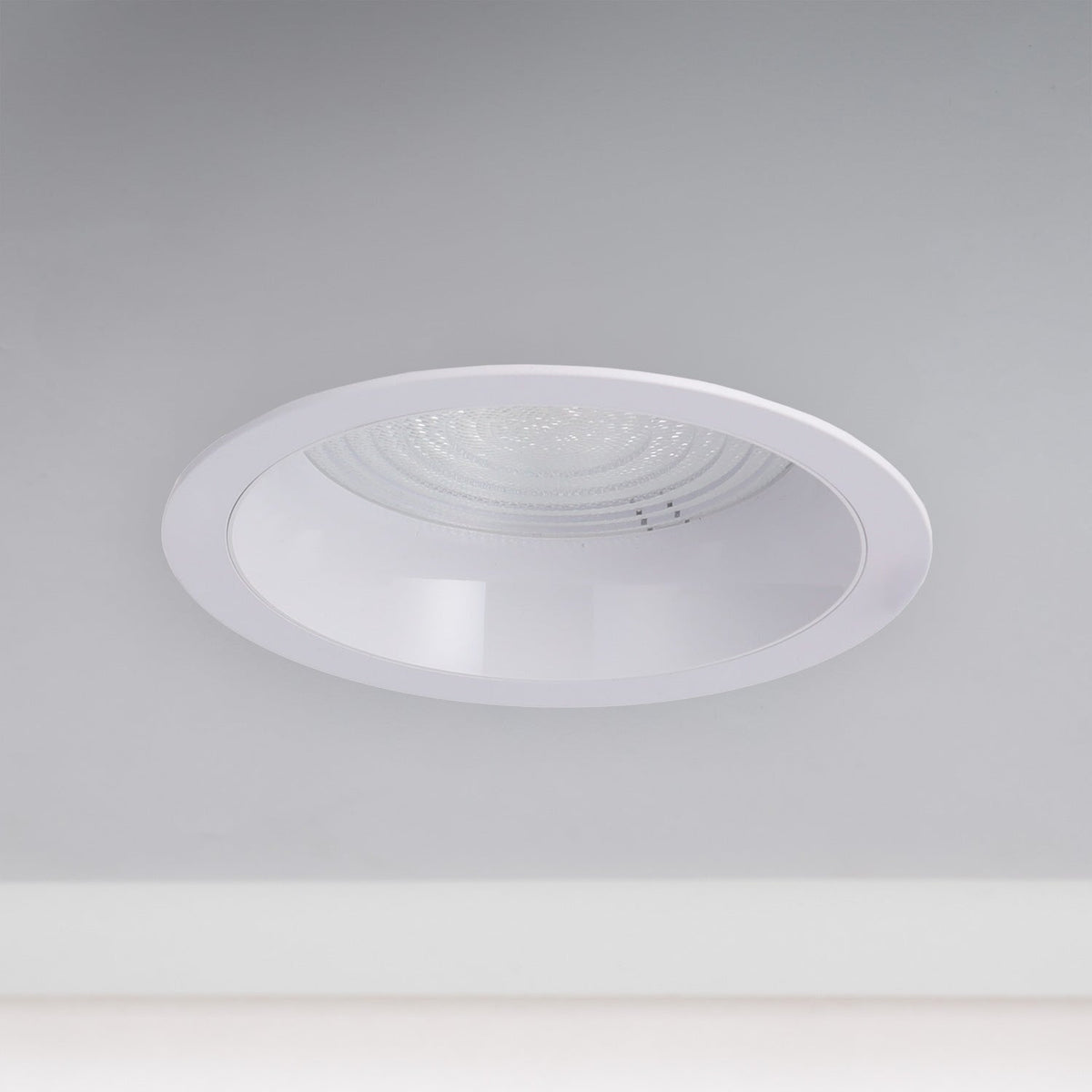 Downlight LED 20W 4 CCT (tom de luz regulável) 140LM/W UGR17 Driver Lifud