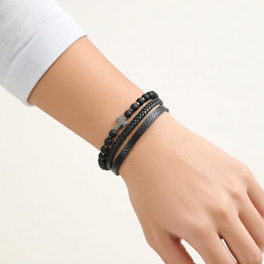 Armband aus Leder und Naturstein