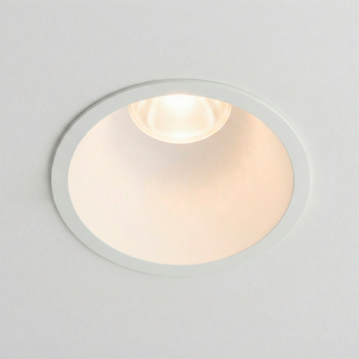Downlight LED Embutido 15W 90Lm/W CRI>95 4000ºK Driver Lifud 50.000H Branco Natural
