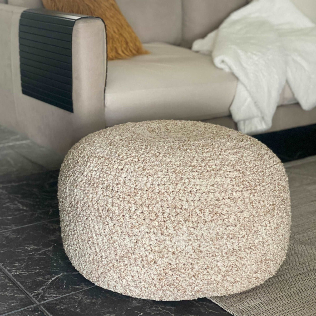 Bouclé Pouf Hocker | Hellbeige