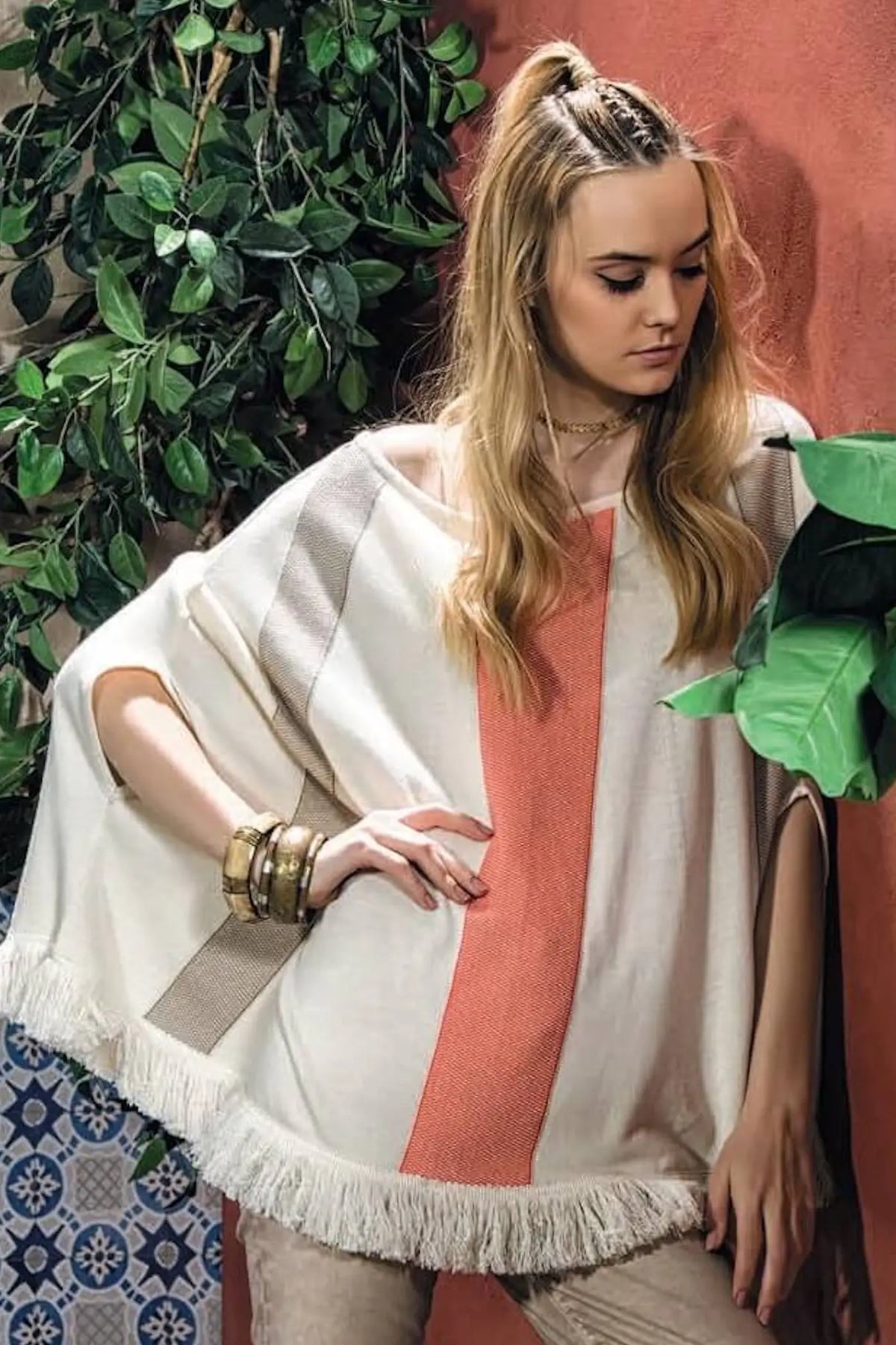 PONCHO GESTREIFT