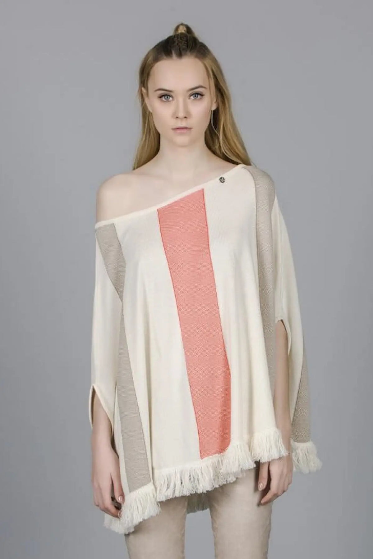 PONCHO GESTREIFT