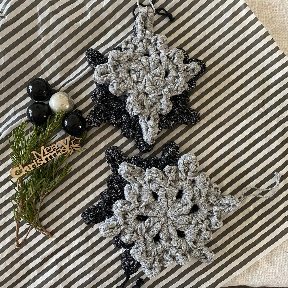 Silver Crochet Snowflake Christmas Ornament Set